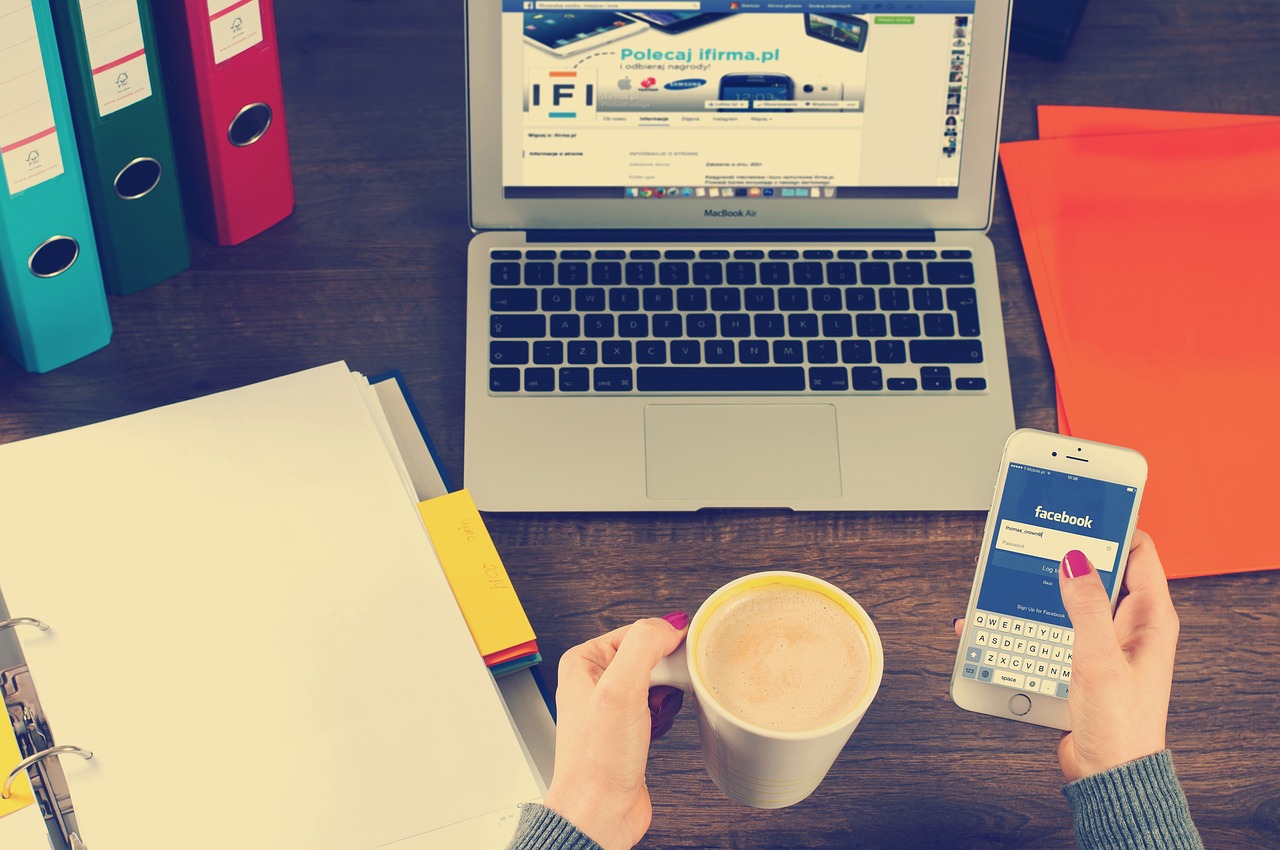 découvrez l'univers des médias sociaux : tendances, conseils et stratégies pour optimiser votre présence en ligne et engager efficacement votre audience.