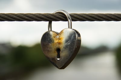 Comment le seo peut aider à fidéliser les clients